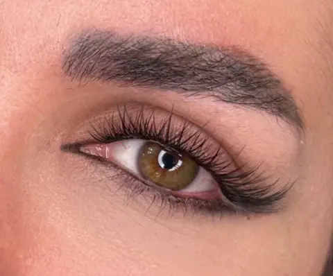 خدمات اکستنشن مژه اسماعیلیان
