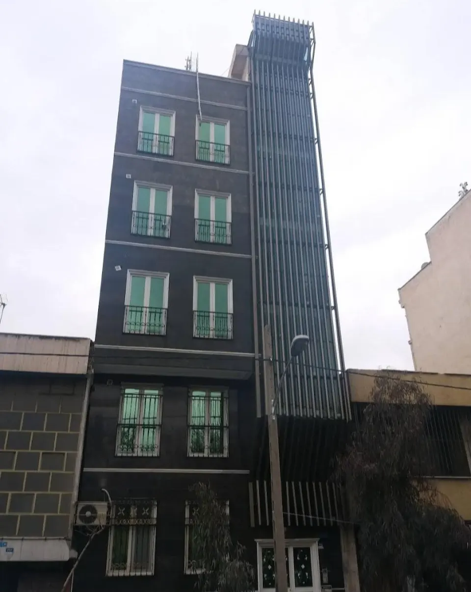 شرکت تجهیزات پزشکی آریا حکیم