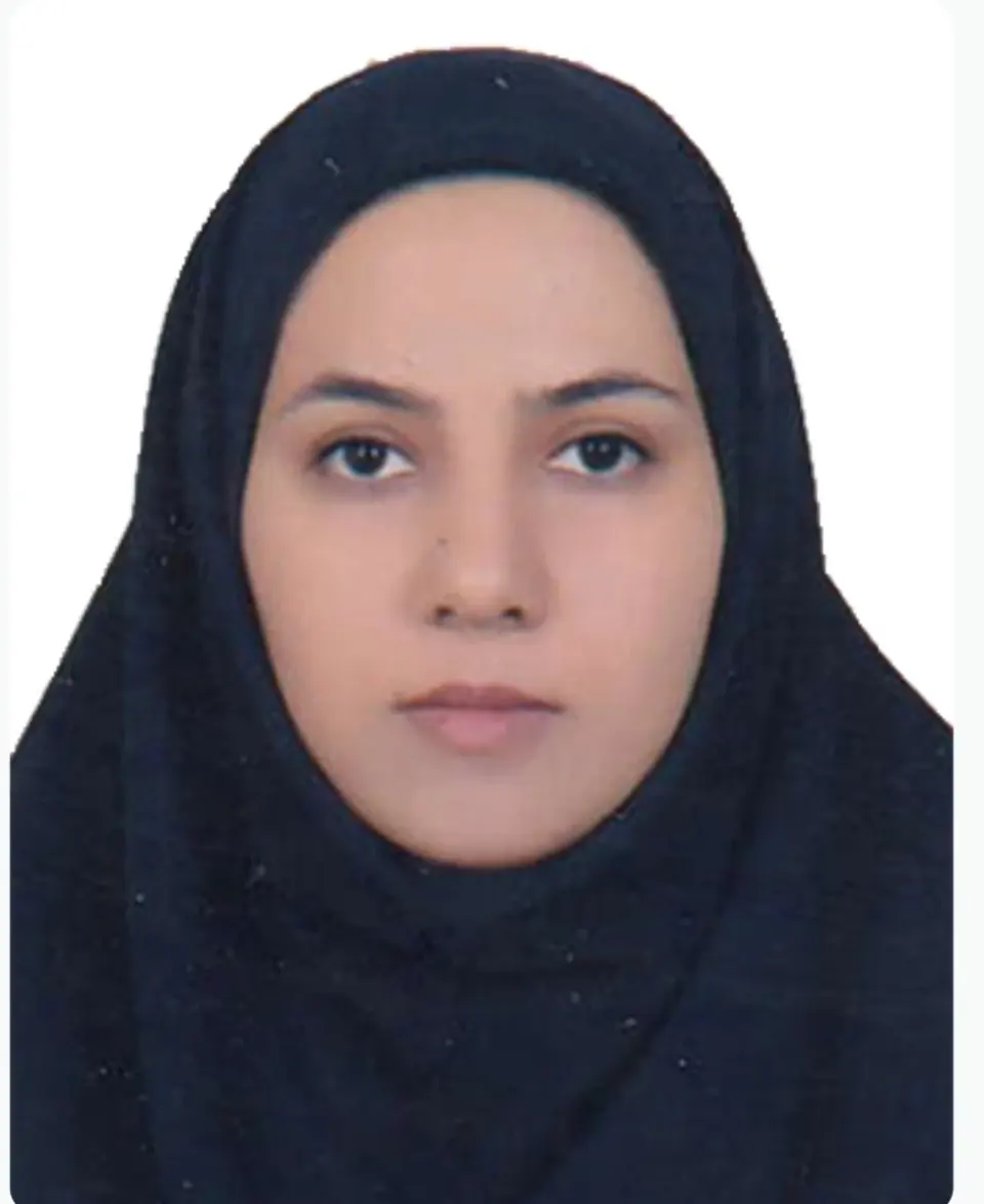 سیمین عارف پور وکیل