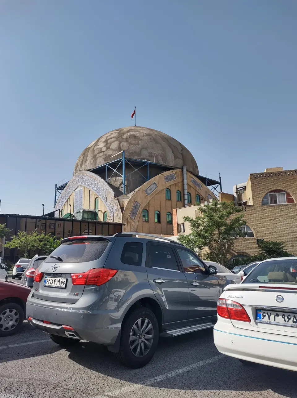 دکتر حسن اتوکش