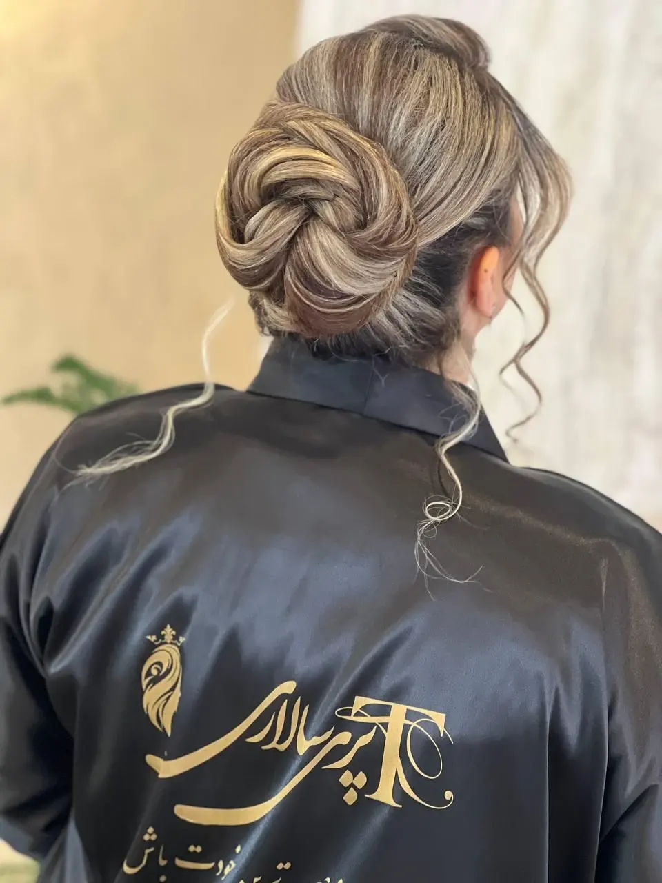سالن زیبایی پری سالاری(TT)