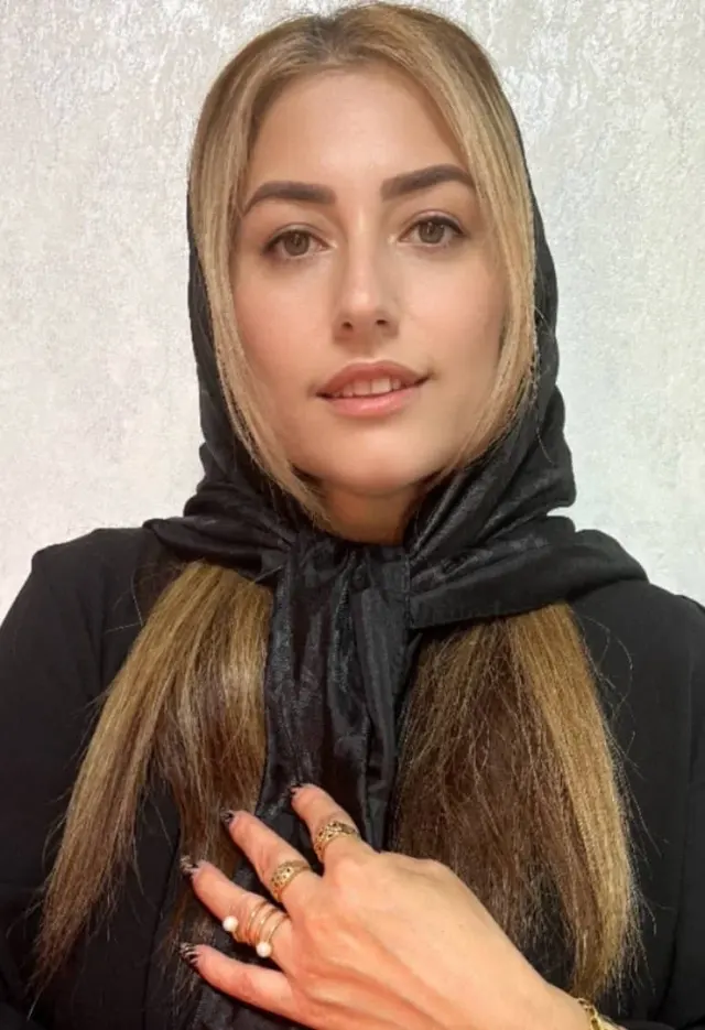 آموزشگاه و سالن زیبایی الهه امینی