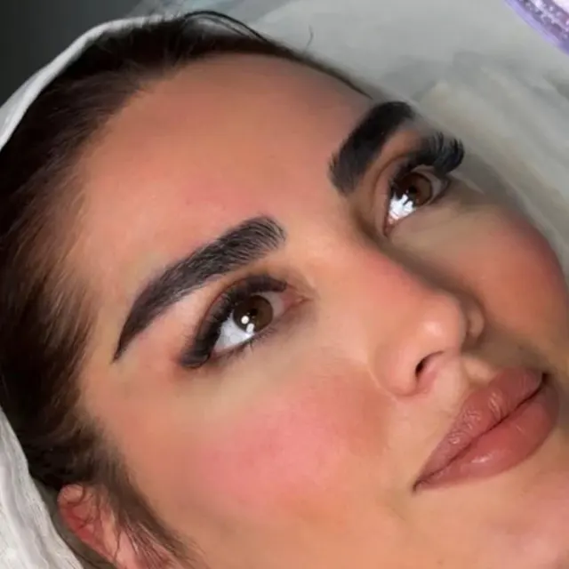 کلینیک زیبایی مائده