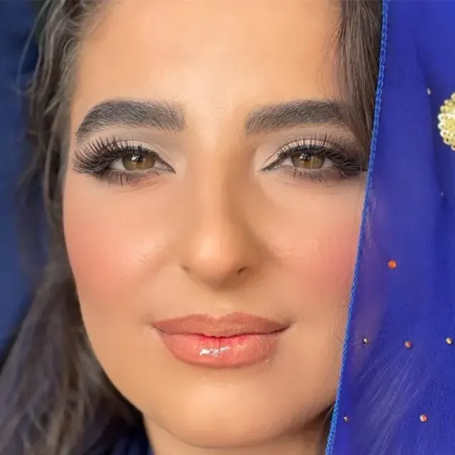 خدمات ناخن صنم