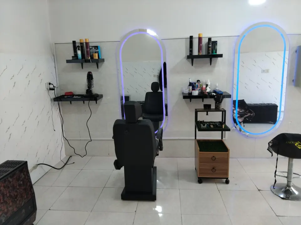 آرایشگاه مردانه هادی
