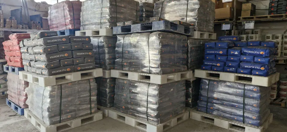 انبار چسب کاشی کاریزما