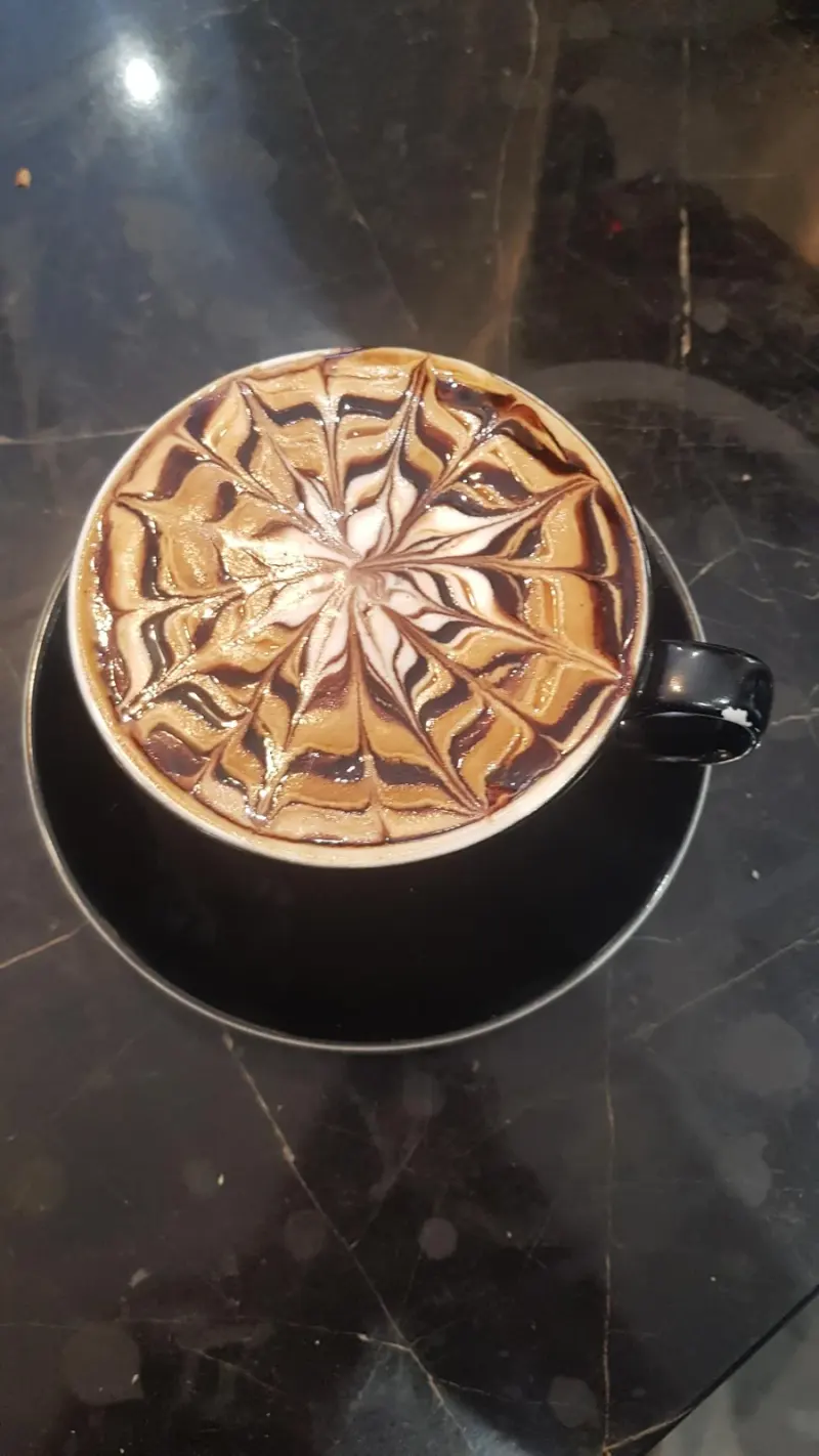 کافه رستوران هتل اورین