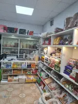 خشکبار خادمیان و پسران