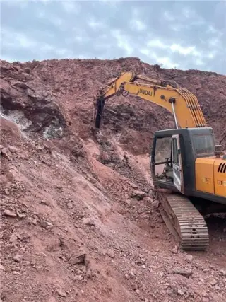 فروش سنگ آهن هماتیت (Hematite Iron Ore)