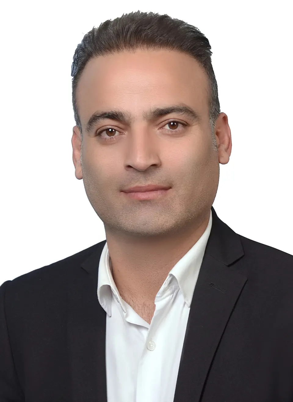 وکیل دادگستری محمود آدینه وند
