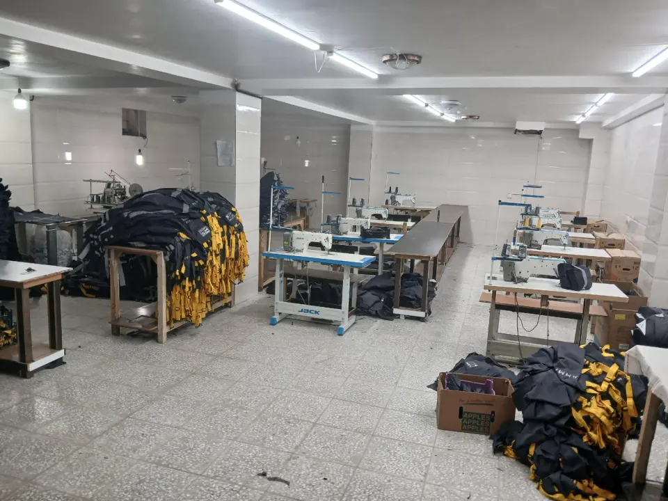 تولیدی لباس کار و صنعتی