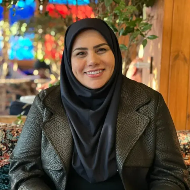 وکیل نسرین برفی