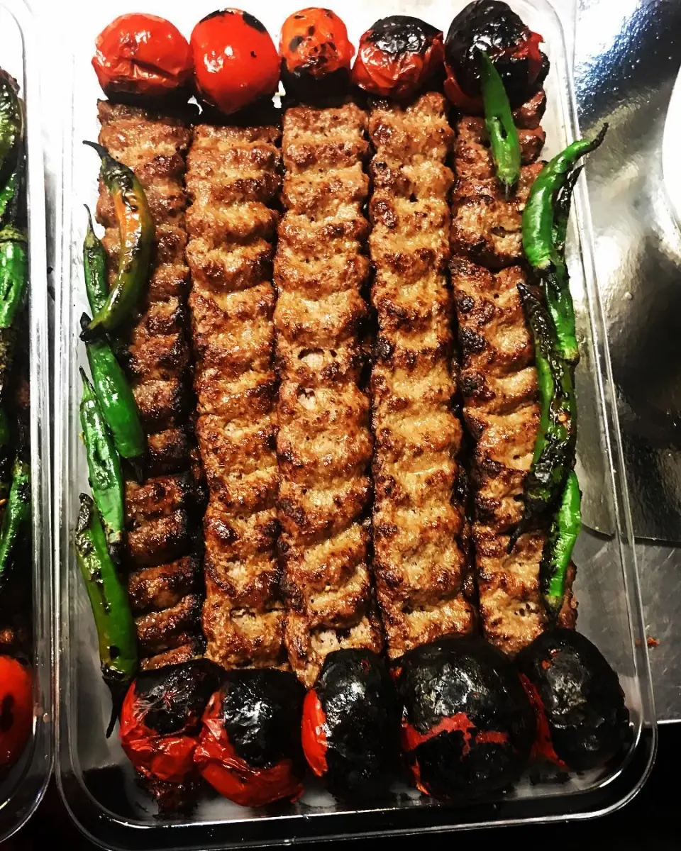 چلو کباب جوان