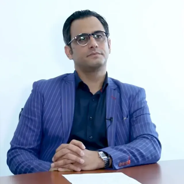 وکیل عباس گودرزی