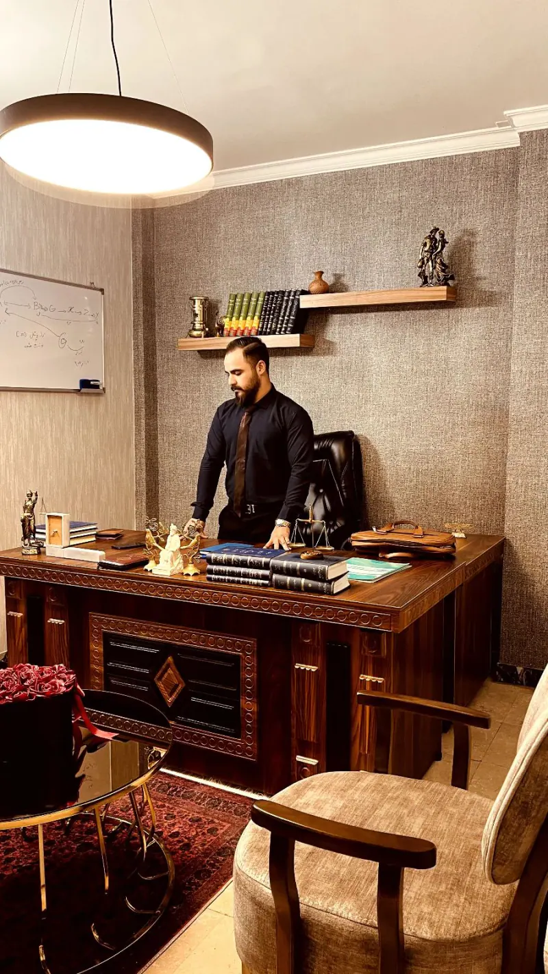 وکیل دادگستری