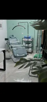 کلینیک لیا