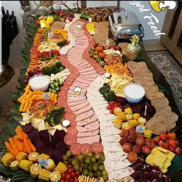 پخش مواد پروتئینیه دلاوری و اولادی
