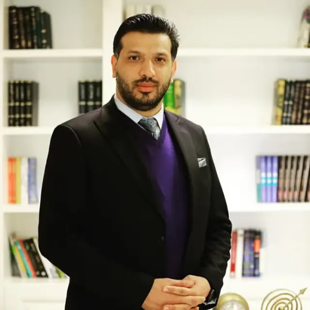 وکیل پیمان عبدغیور