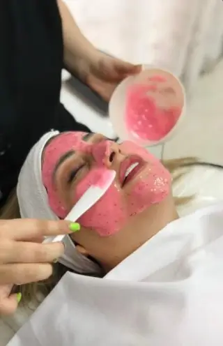 سالن زیبایی ستایش شاهی
