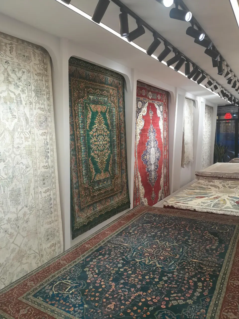 گالری فرش ایران رزالین