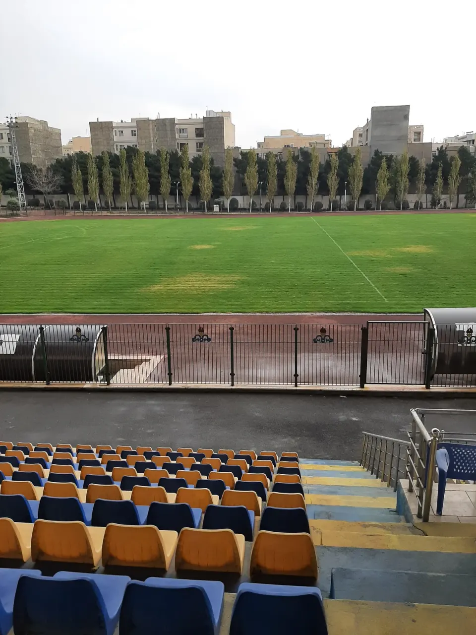 باشگاه نفت تهرانسر