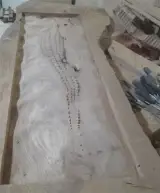 طراحی و حکاکی روی اسلب چوب در شهرک صنعتی خرمدشت