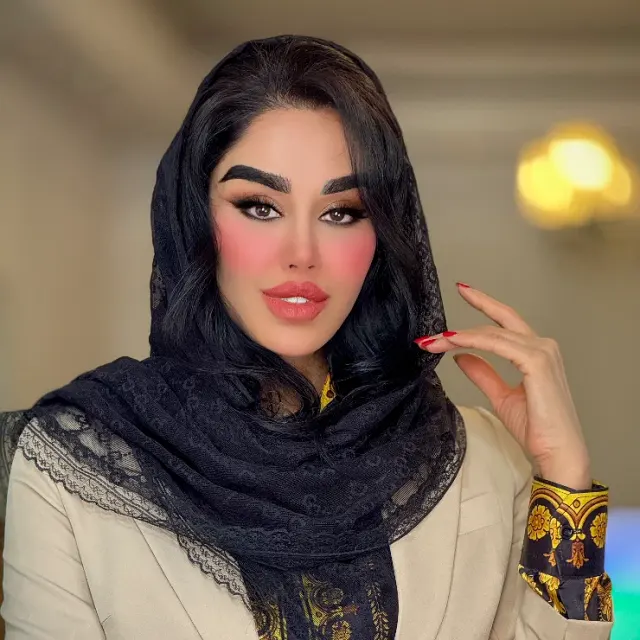 سالن زیبایی عاطفه مرادی