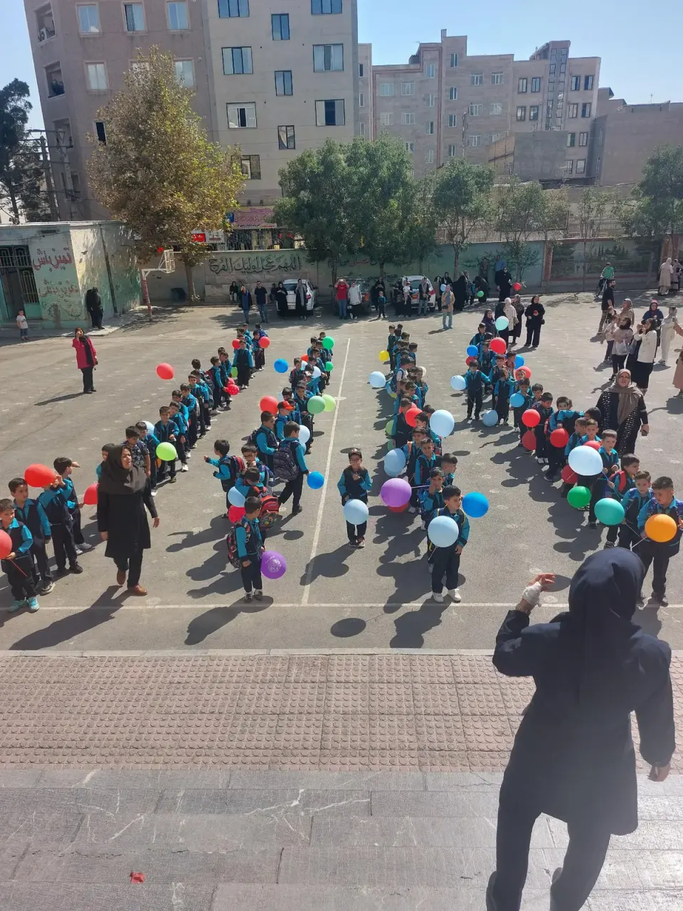 دبستان شهید بهشتی