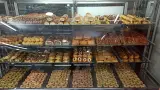 شیرینی و آجیل بستنی