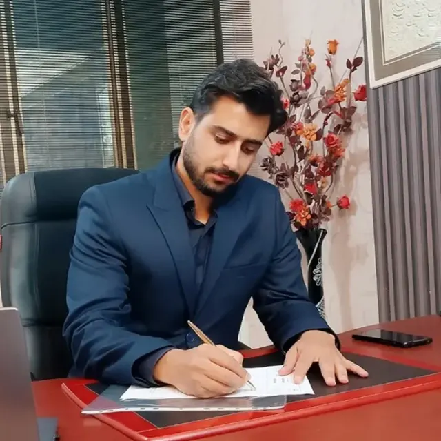 وکیل بهروز توکلی