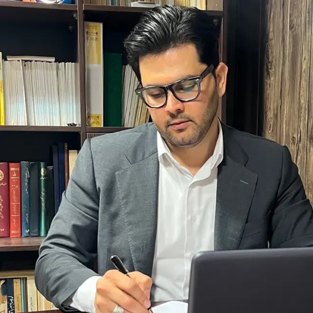 وکیل حسین یوسف نژادیان