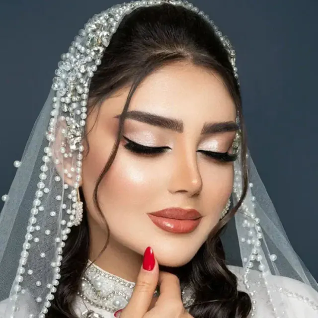 سالن زیبایی عروسان