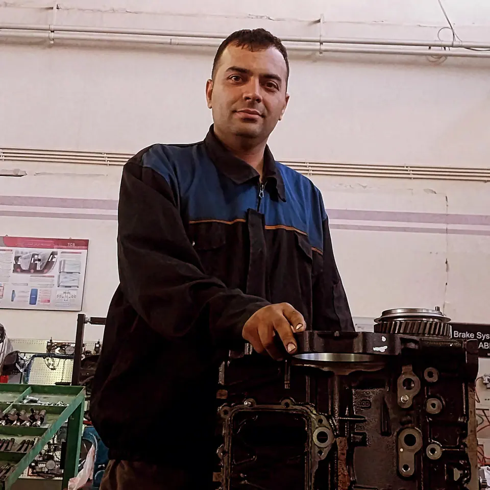 تعمیرگاه تخصصی ایسوزو سعید خسروجردی