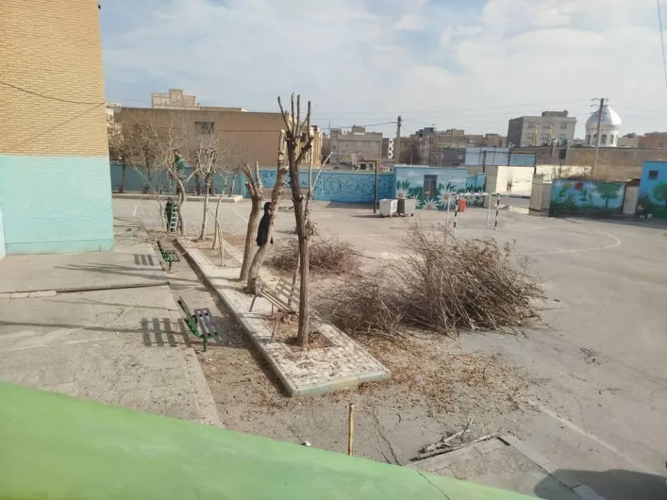 دبیرستان امام رضا(ع)