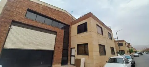 خدمات روشنایی و نورپردازی داناسنس