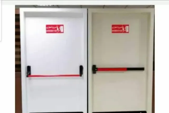 پارسا درب