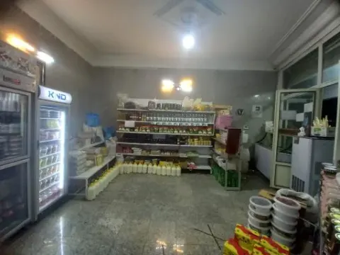 لبنیات بستنی ترکاشوند
