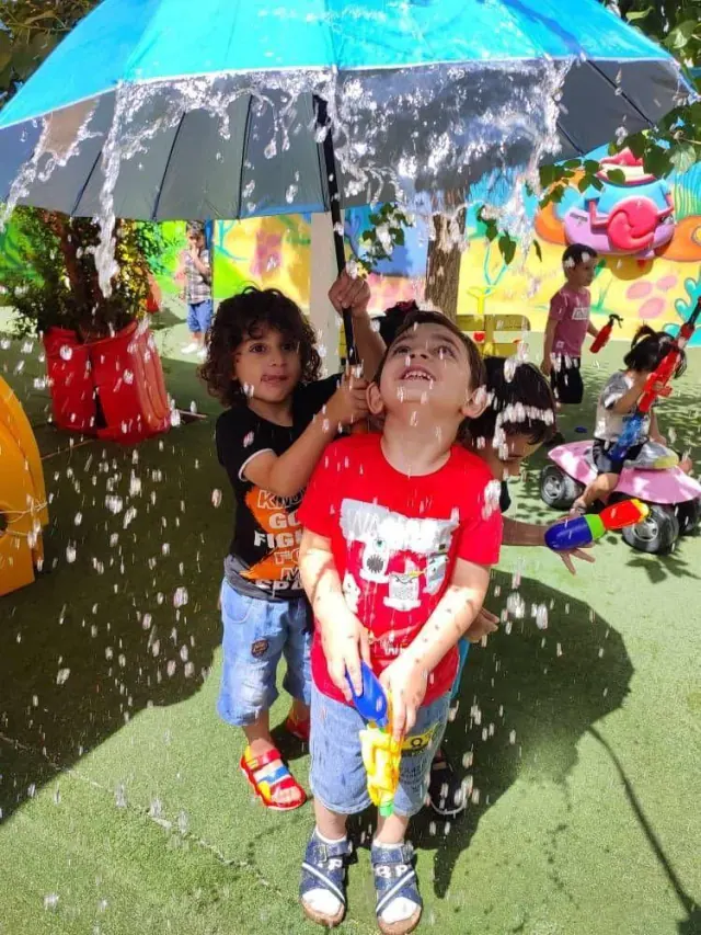 مهد کودک و پیش دبستانی دو زبانه یاس سپید