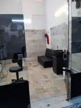 آرایشگاه مردانه ، پیرایش وحید