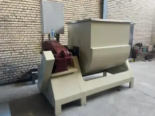 توس کاوه یزدانی