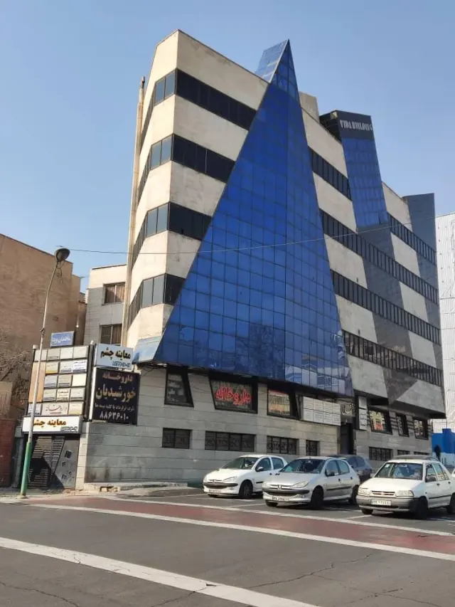 دکتر سید فرزاد محمدی