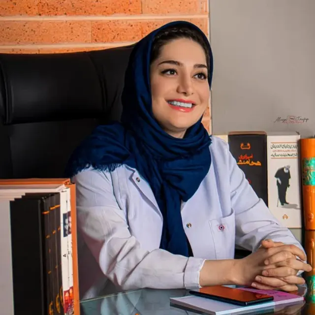 دکتر سارا ولیی
