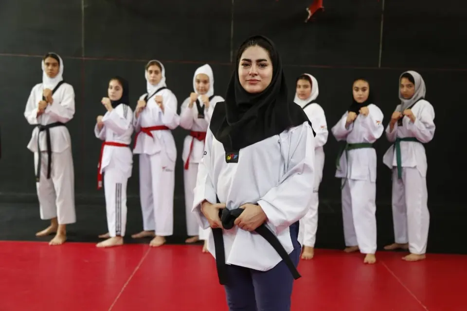 کیک بوکسینگ استاد آجورلو (فقط خصوصی)