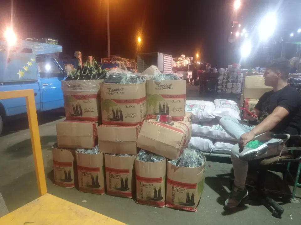 حق العمل کاری حاج حسین رضایی و برادران
