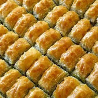 باقلوای درخشان