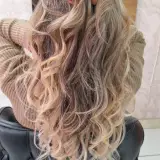 سالن زیبایی و آرایشگاه زنانه لیدی رز