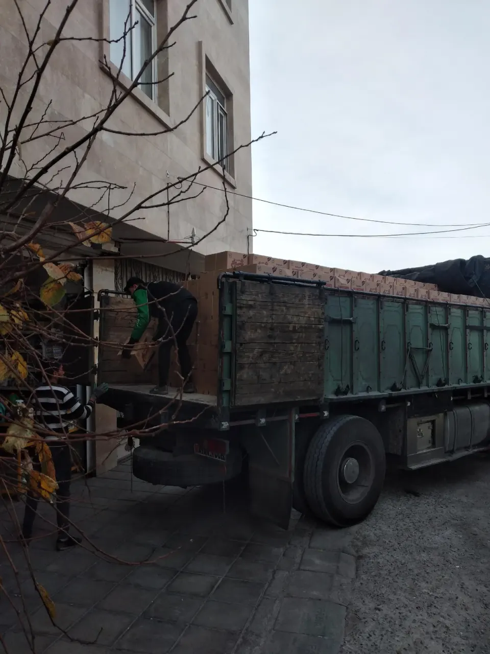 پخش مواد غذایی سادات