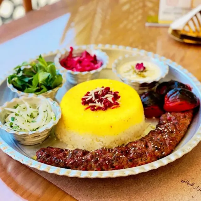 رستوران مادر من
