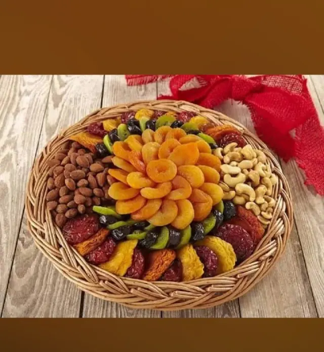 خشکبار کیمیا