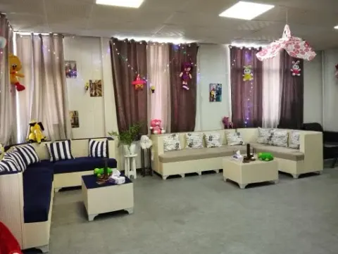 کافه عروسکی